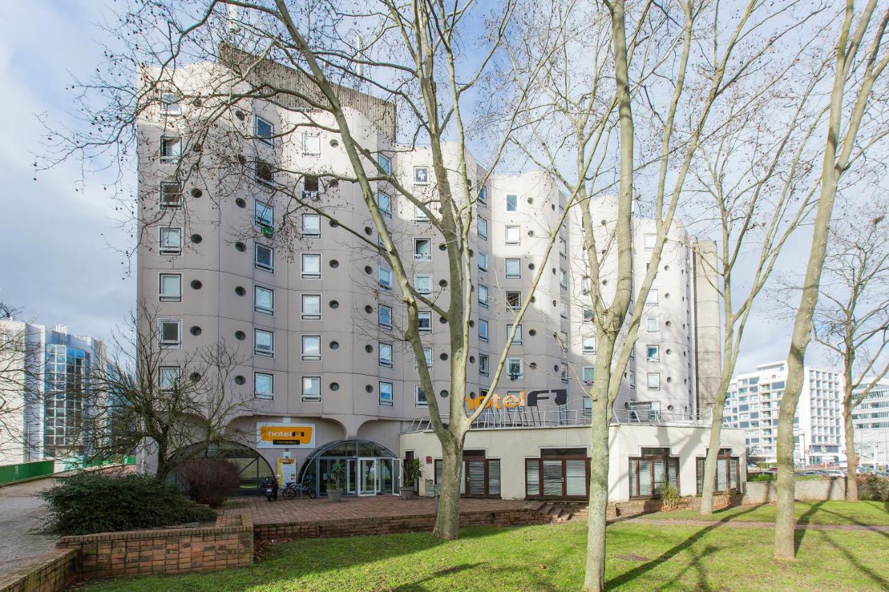 Hotelf1 Cergy Exterior foto